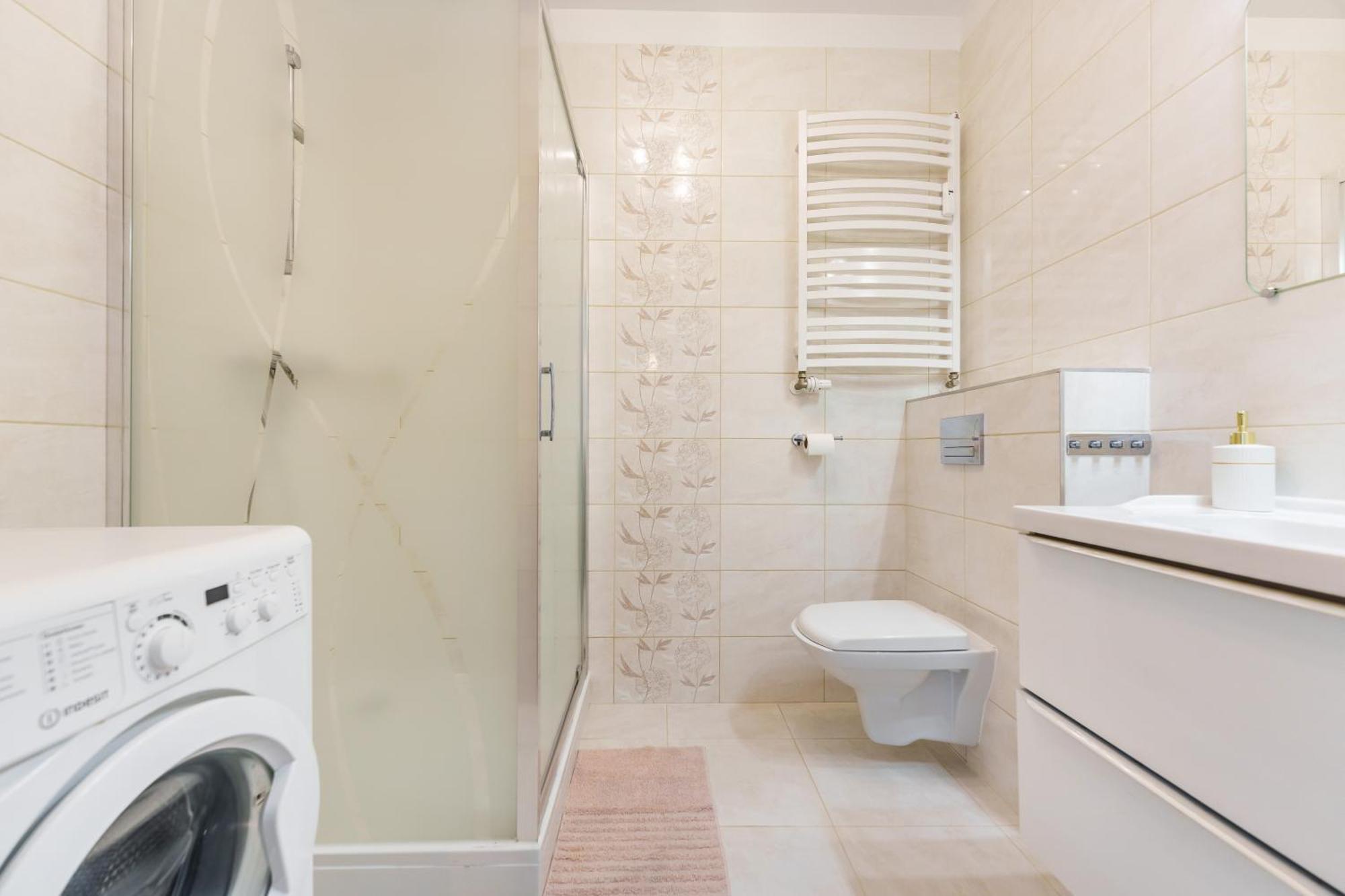 Apartament Miodowy Dom Kolobrzeg Apartment Luaran gambar