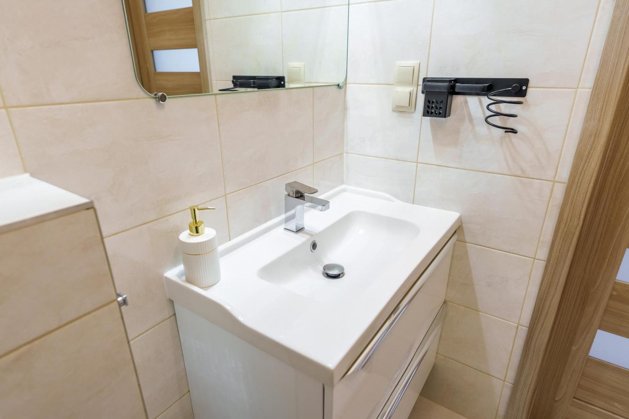 Apartament Miodowy Dom Kolobrzeg Apartment Luaran gambar